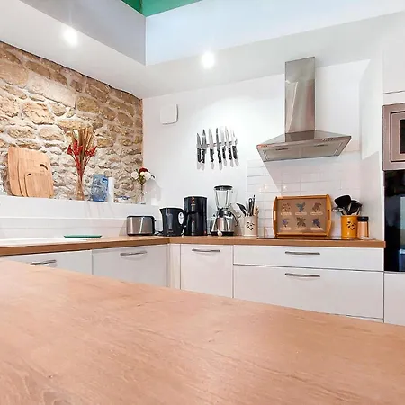 In Chenac-saint-seurin-d'