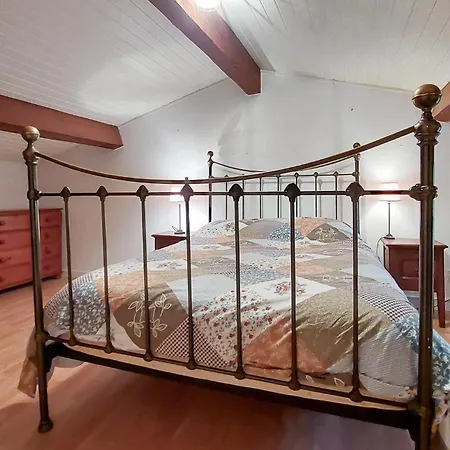 Stunning Home In Chenac-Saint-Seurin-D' 別荘