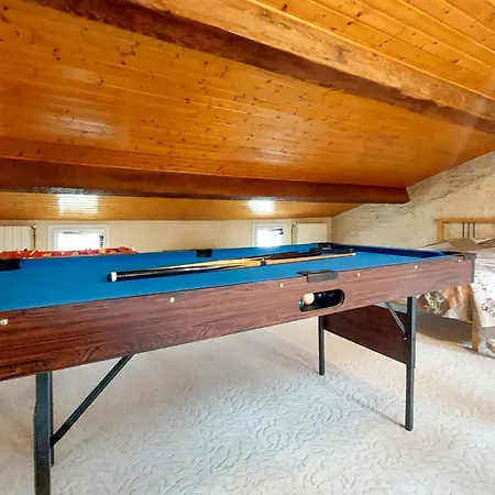 Stunning Home In Chenac-Saint-Seurin-D' 別荘 *